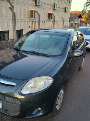 FIAT PALIO 1.4 MPI ATTRACTIVE 8V FLEX 4P MANUAL FIAT PALIO 1.4 MPI ATTRACTIVE 8V FLEX 4P MANUAL